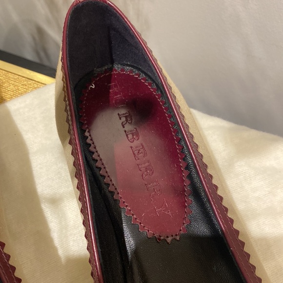 Burberry "Brogue Stanhope Loafer with Tassels" ballet flats - Picture 3 of 7